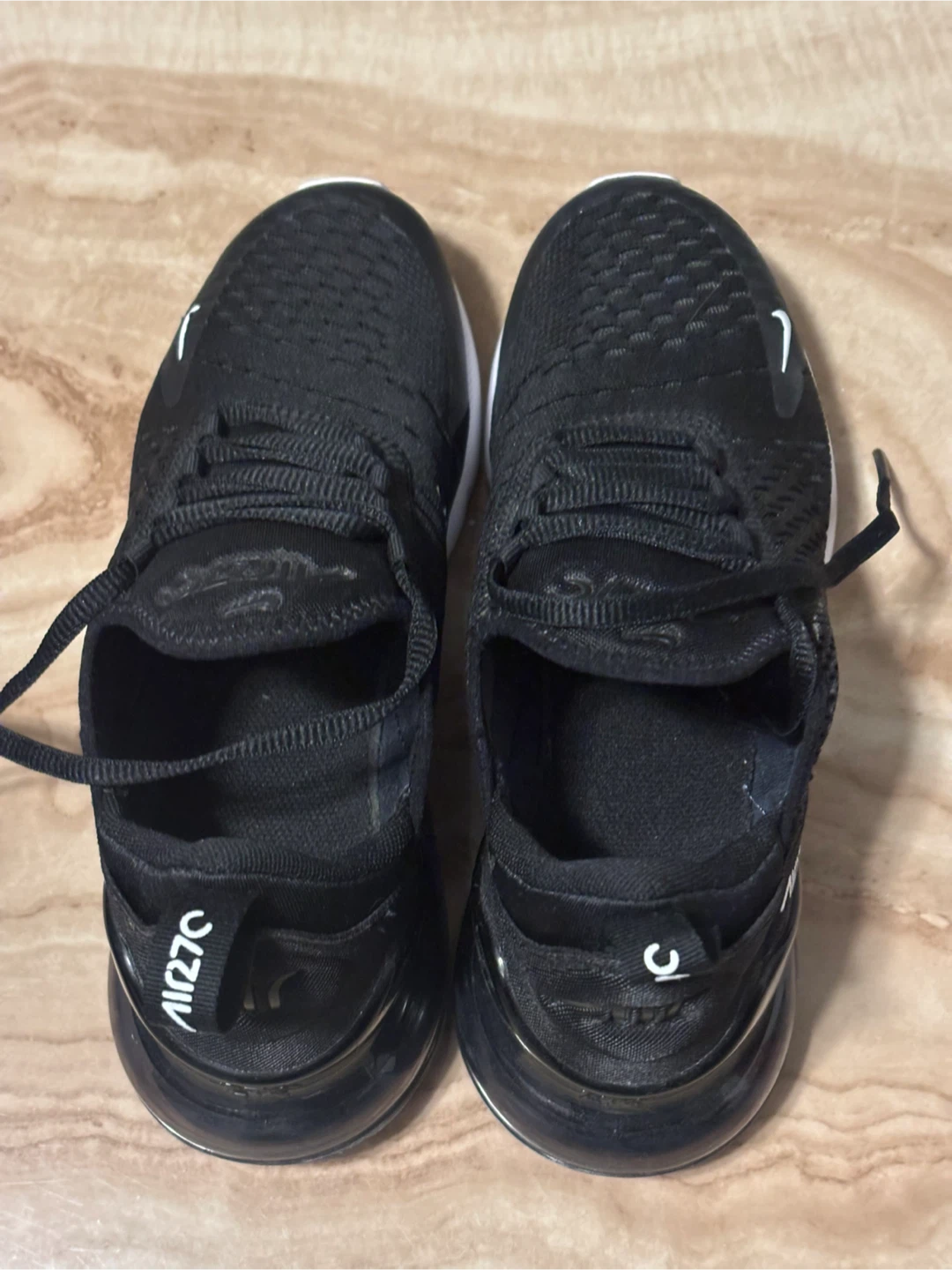 Nike Air Max 270 size 4.5 Youth Black Running Shoes - photo 4