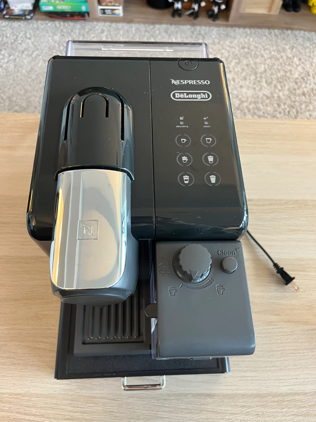 Nespresso DeLonghi Latissima Touch - photo 2