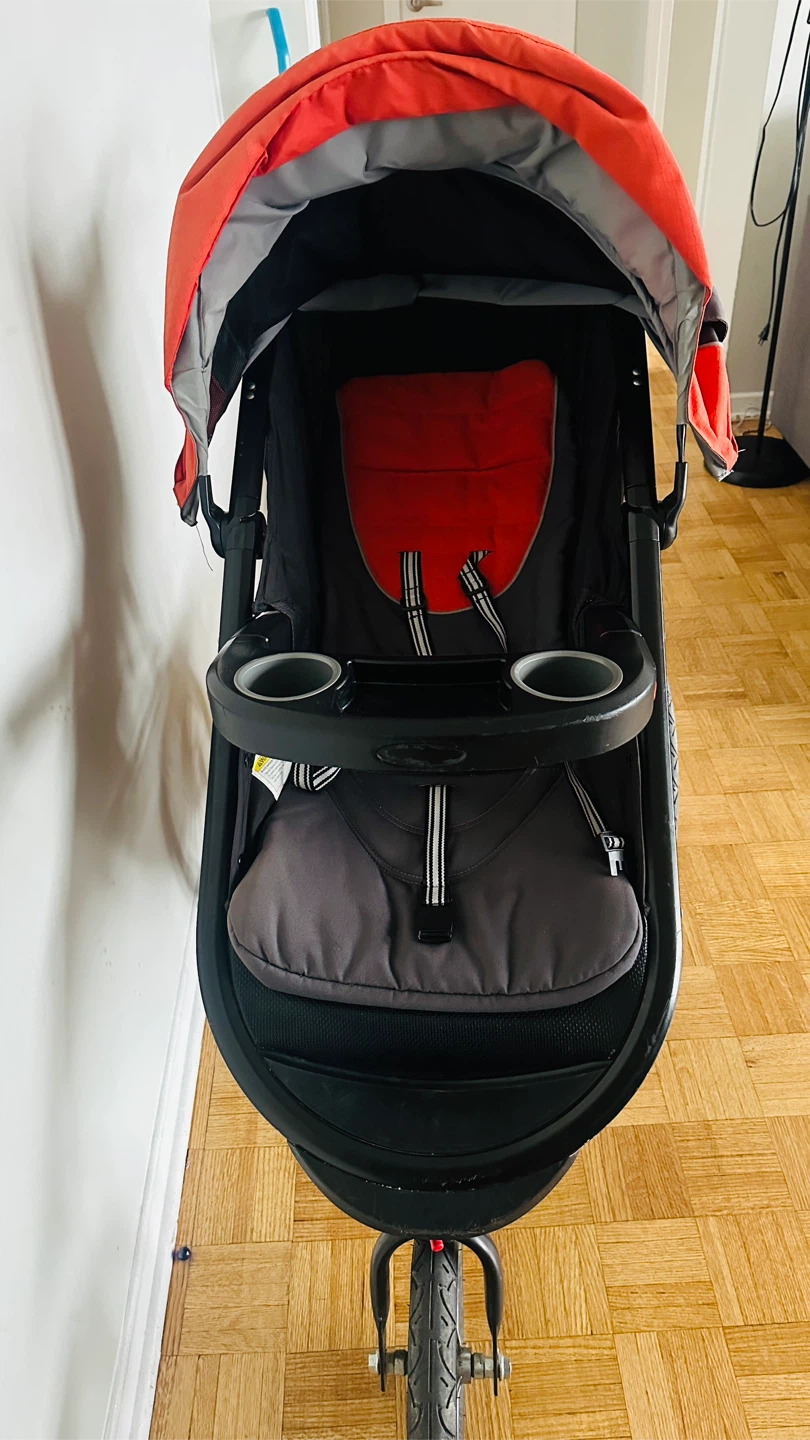 Graco Jogging Stroller - photo 2