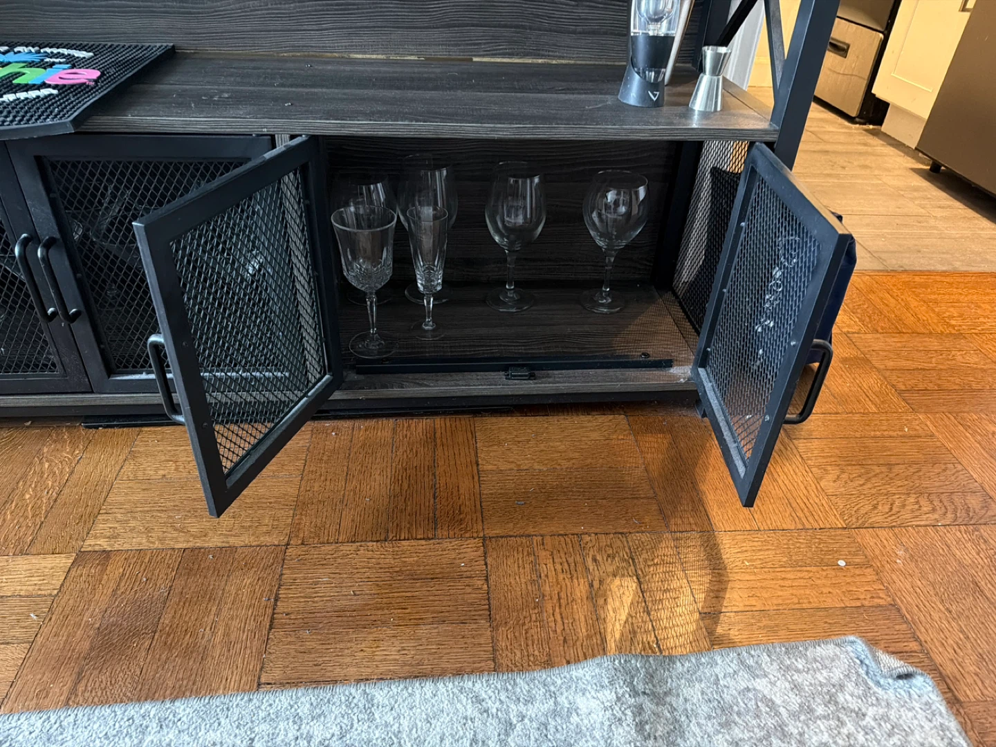 Bar Cabinet - photo 2