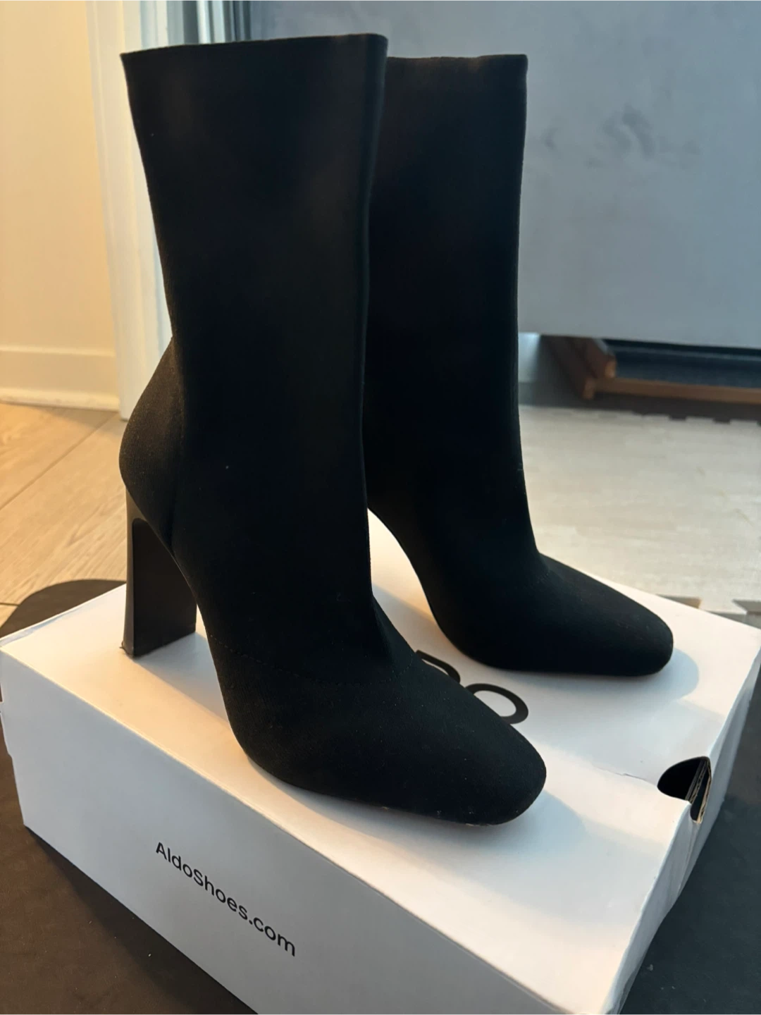 Aldo Black Heeled Boots- 7W