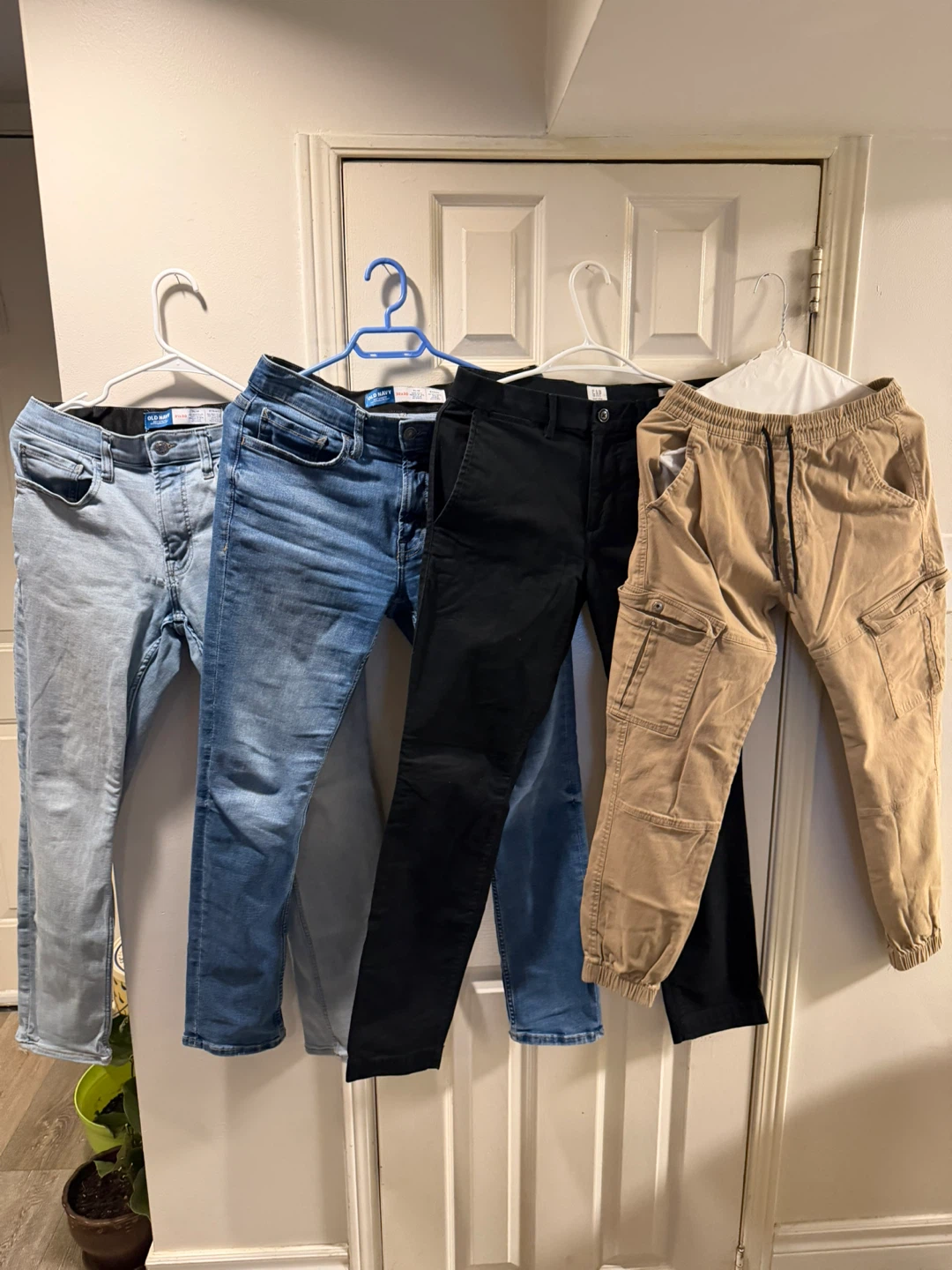 4 Tan Cargo Pants