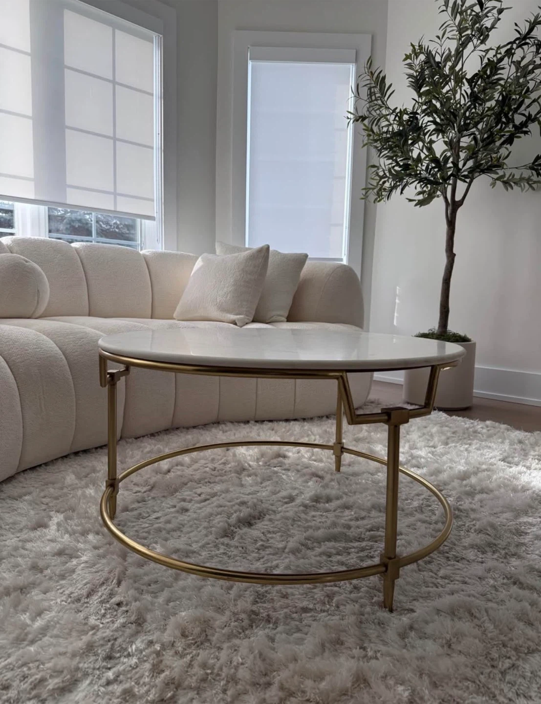 Round Marble Top Coffee Table with Gold Base - photo 4
