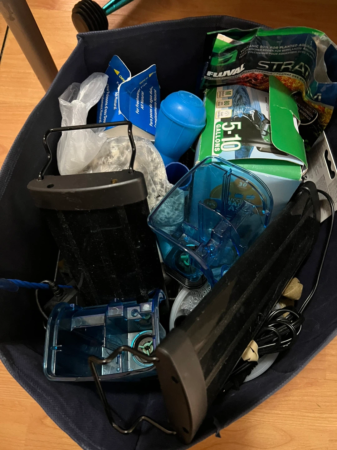 Fluval Aquarium Filter and Tanks Bundle - photo 2
