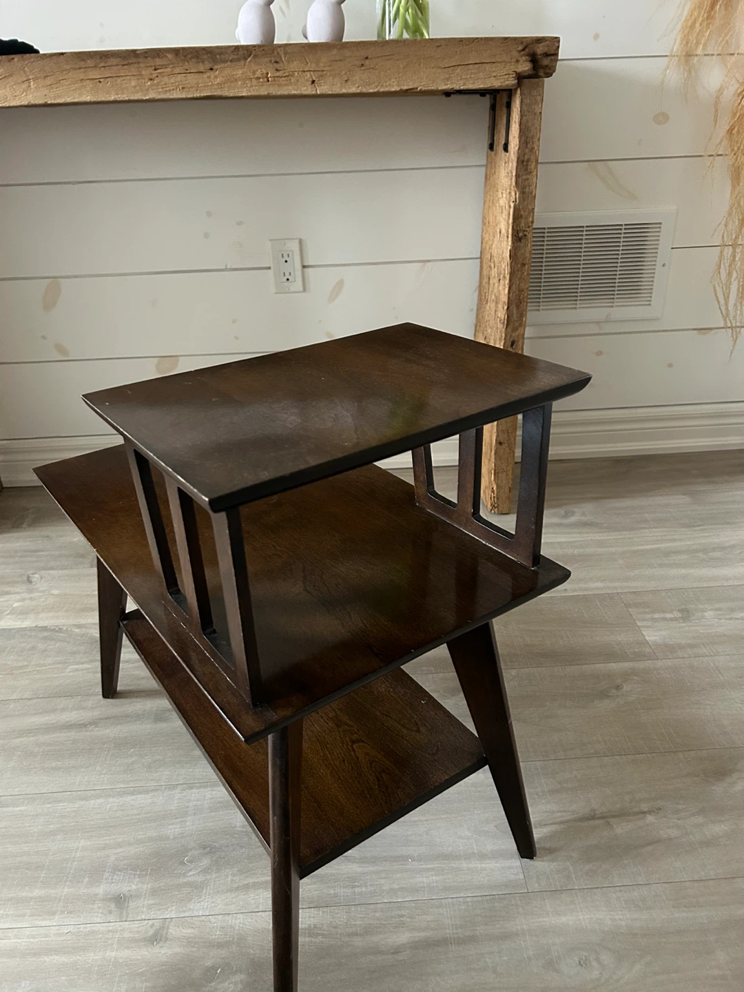 Vintage Two-Tiered End Table - photo 2