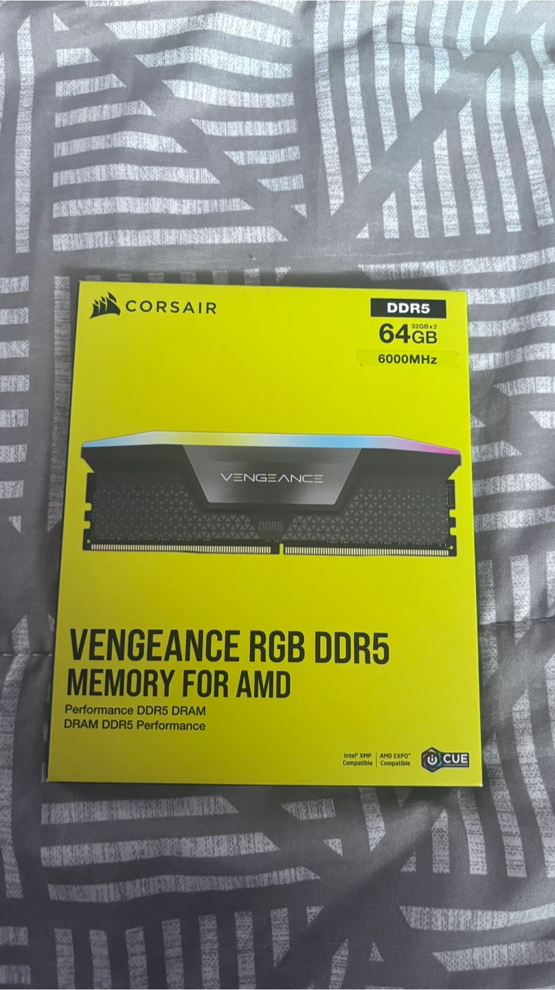 NEW RGB 64GB DDR5 CL28 CORSAIR VENGEANCE RAM