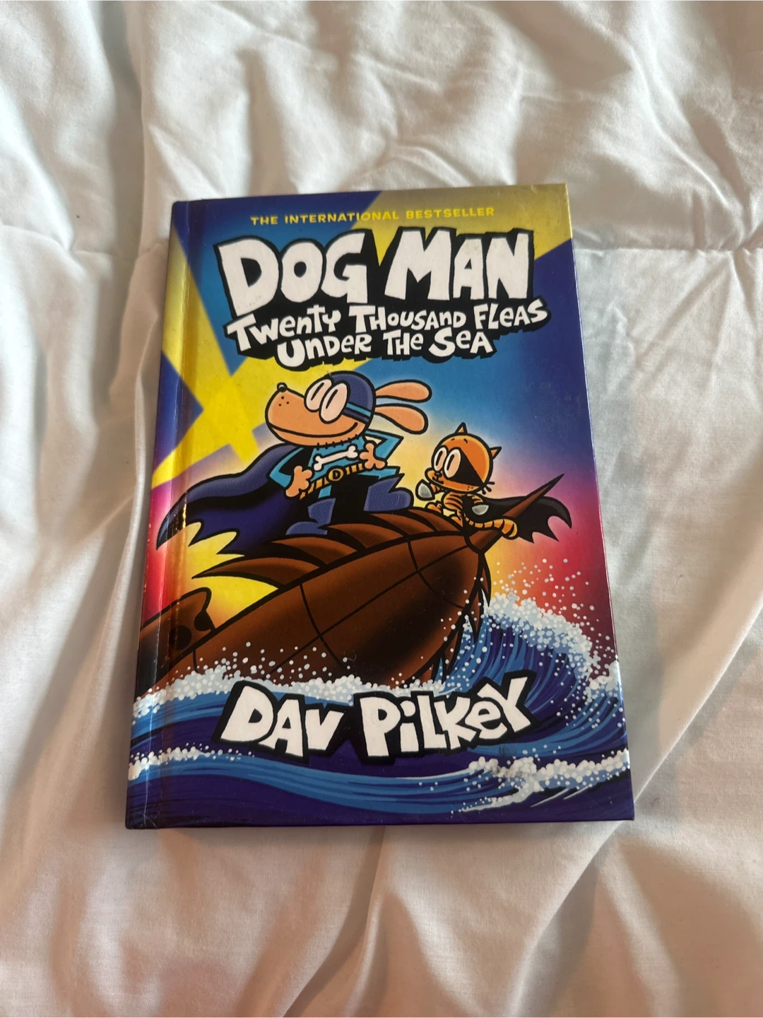 Dog Man: Twenty Thousand Fleas Under the Sea by Dav Pilkey