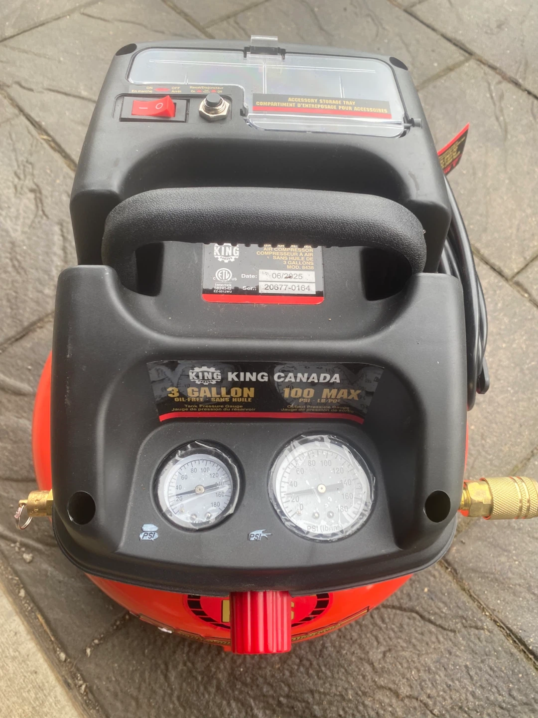 King Canada 3 Gallon Oil-Free Air Compressor