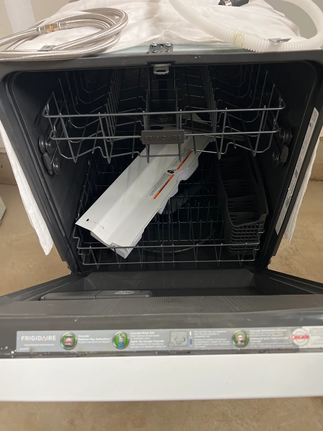 Frigidaire Dishwasher - photo 3