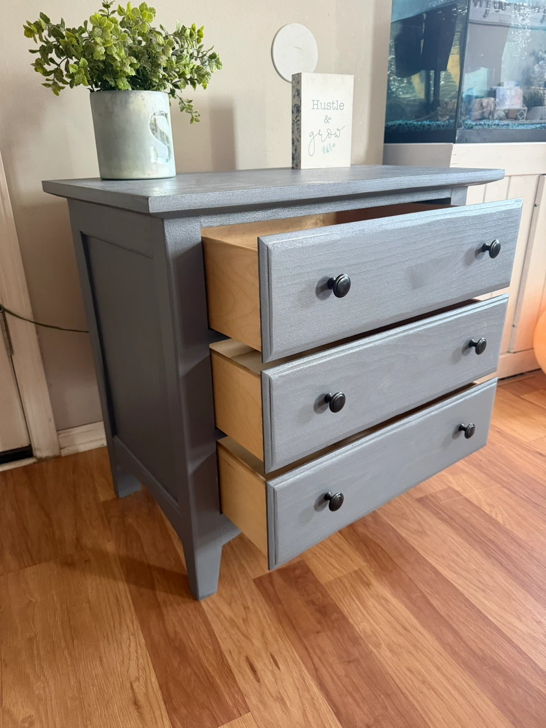 🩶✨Beautiful solid wood nightstand🩶✨ - photo 2