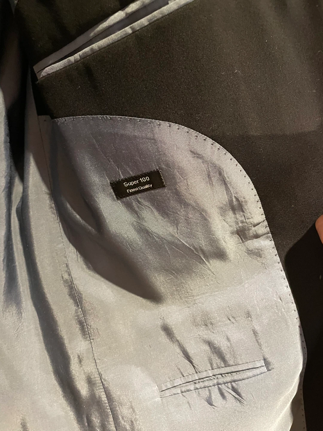Hugo Boss Men’s Suit - photo 4