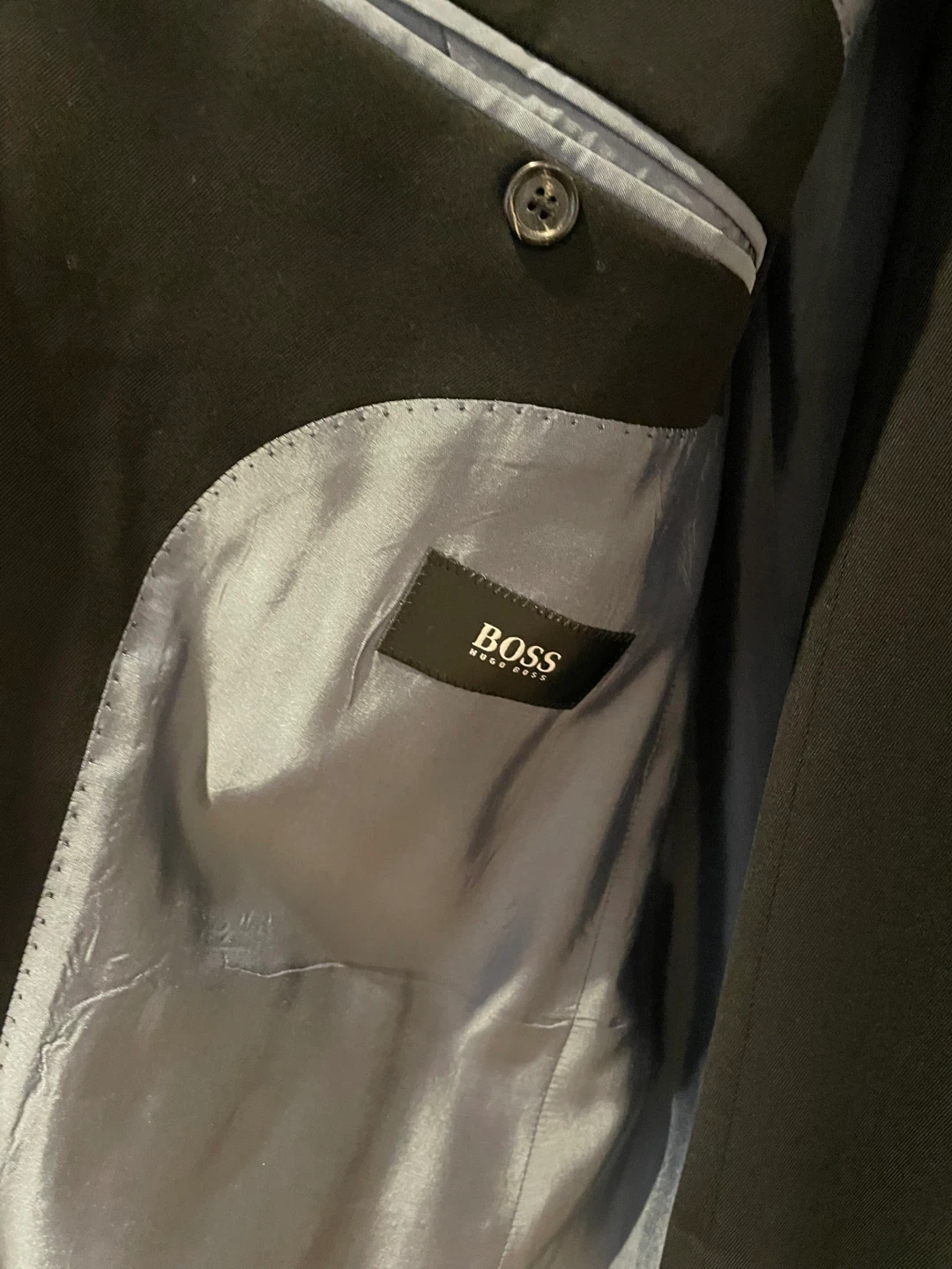 Hugo Boss Men’s Suit - photo 3