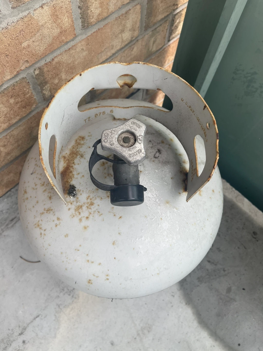 Propane Tank Cylinder - photo 2