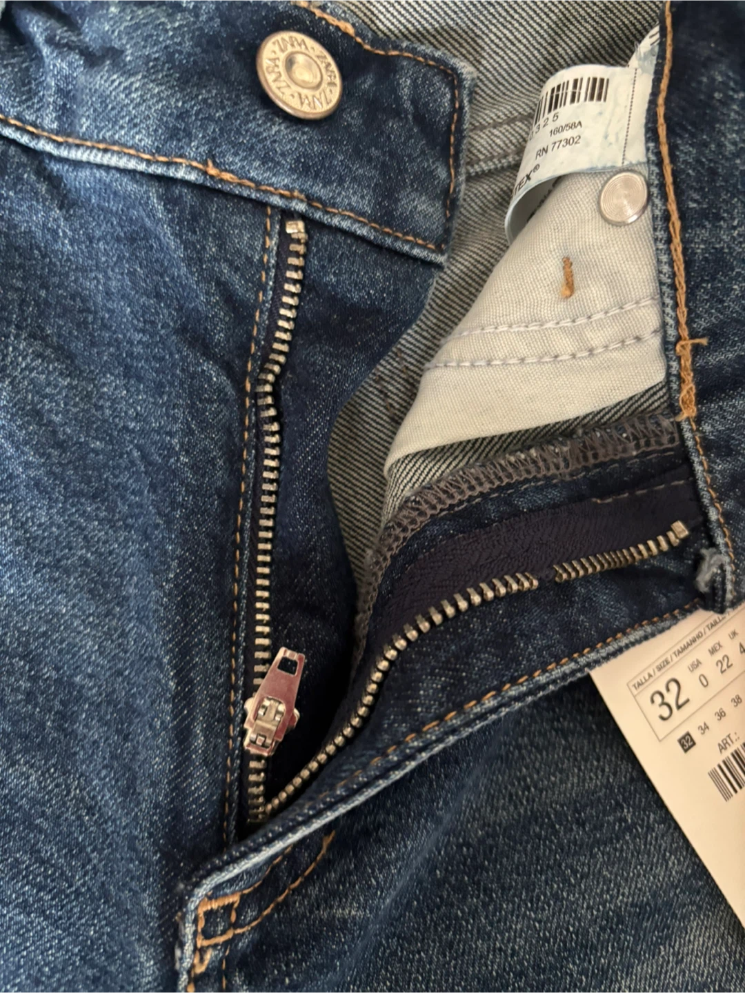 Zara Women's Low-Rise Cropped Straight Slim Fit Jeans Size 32 - photo 5