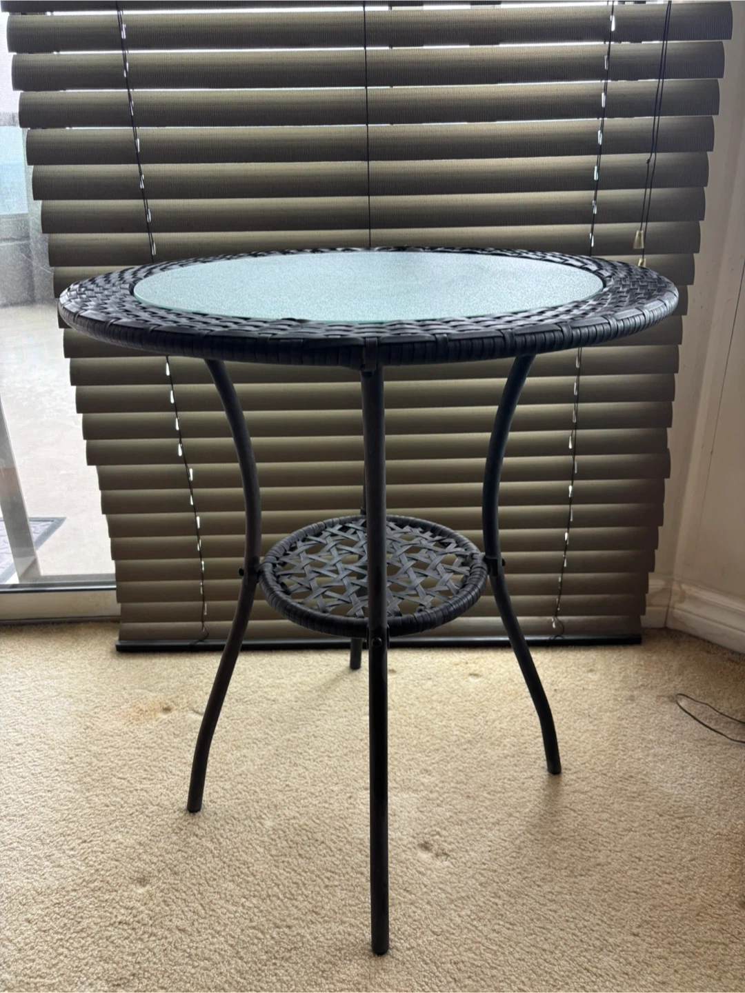 Round Wicker Patio Table with Glass Top