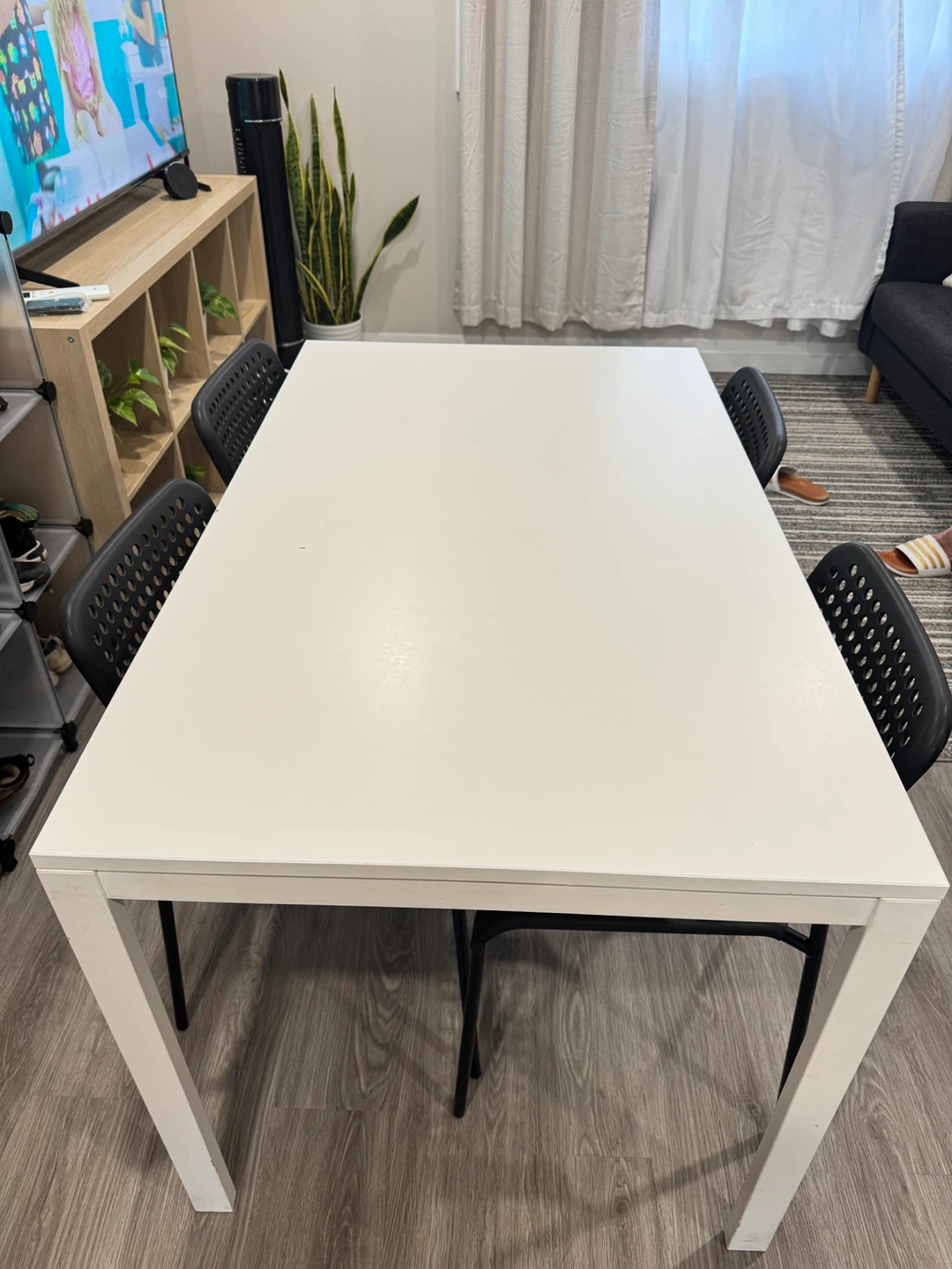 White Dining Table - photo 4