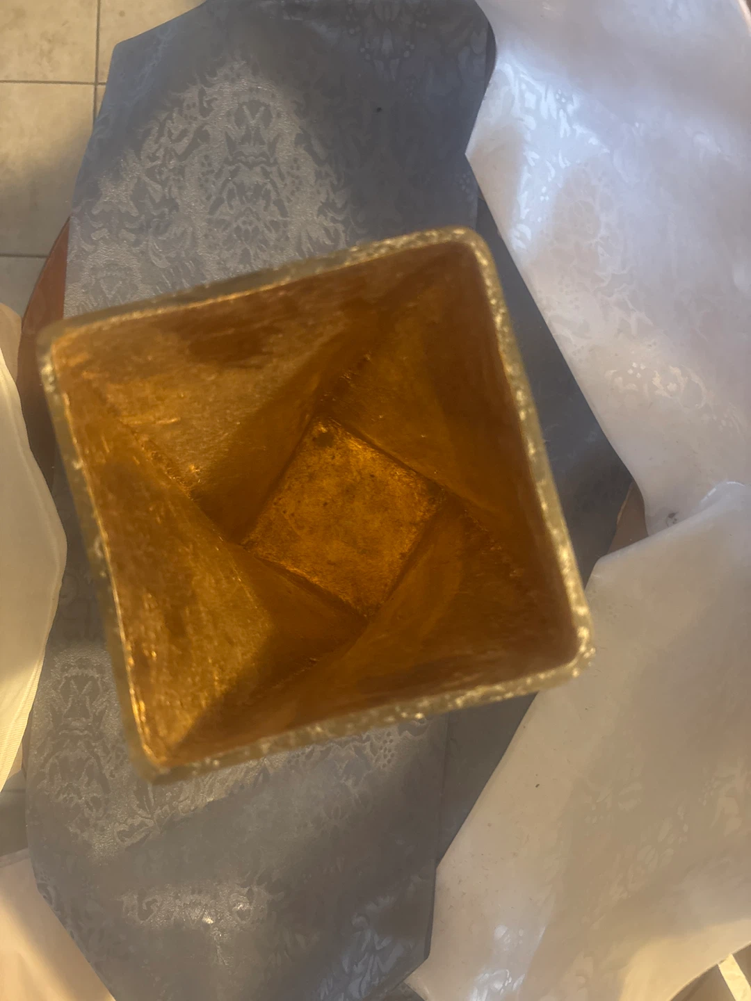 Decorative Square Vase - Gold Floral Pattern - photo 2