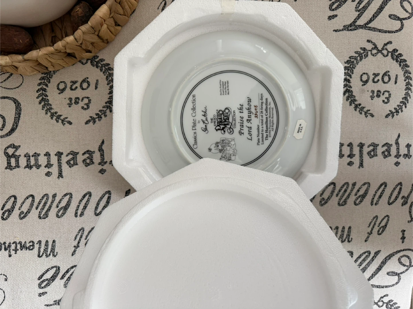 Precious Moments Plate  – Praise the Lord Anyhow” 1994 - photo 3