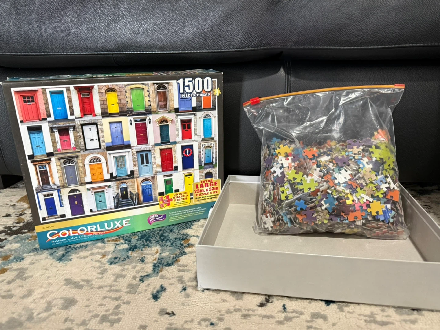 1500 Piece Puzzle - 32 Doors - photo 2
