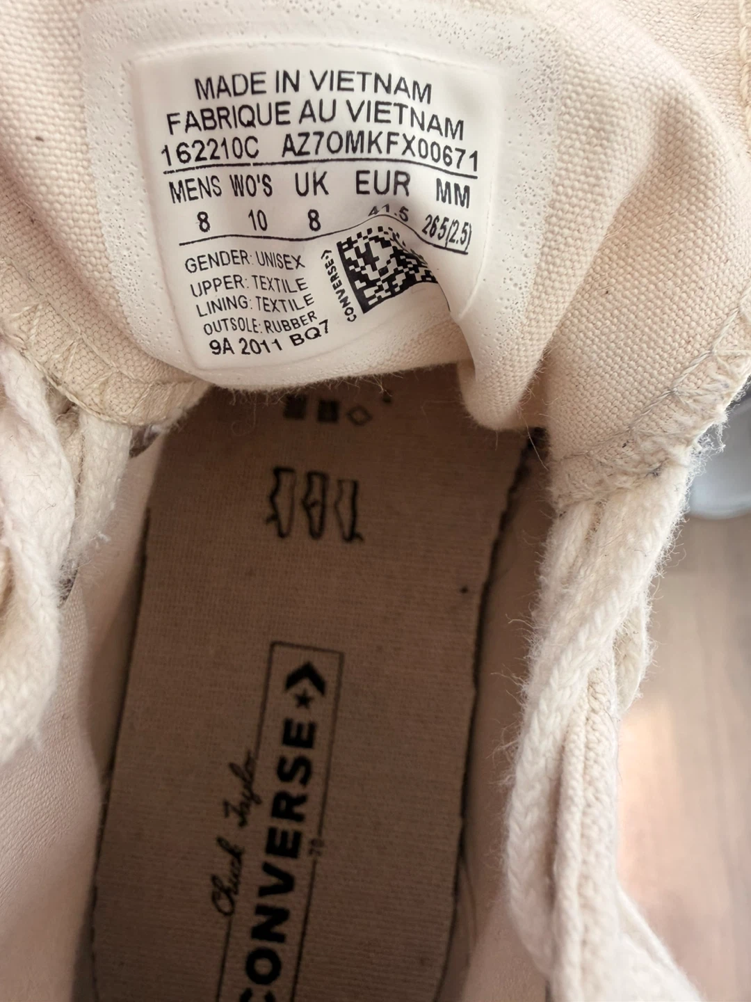 Full cream Converse Size 8 - photo 3