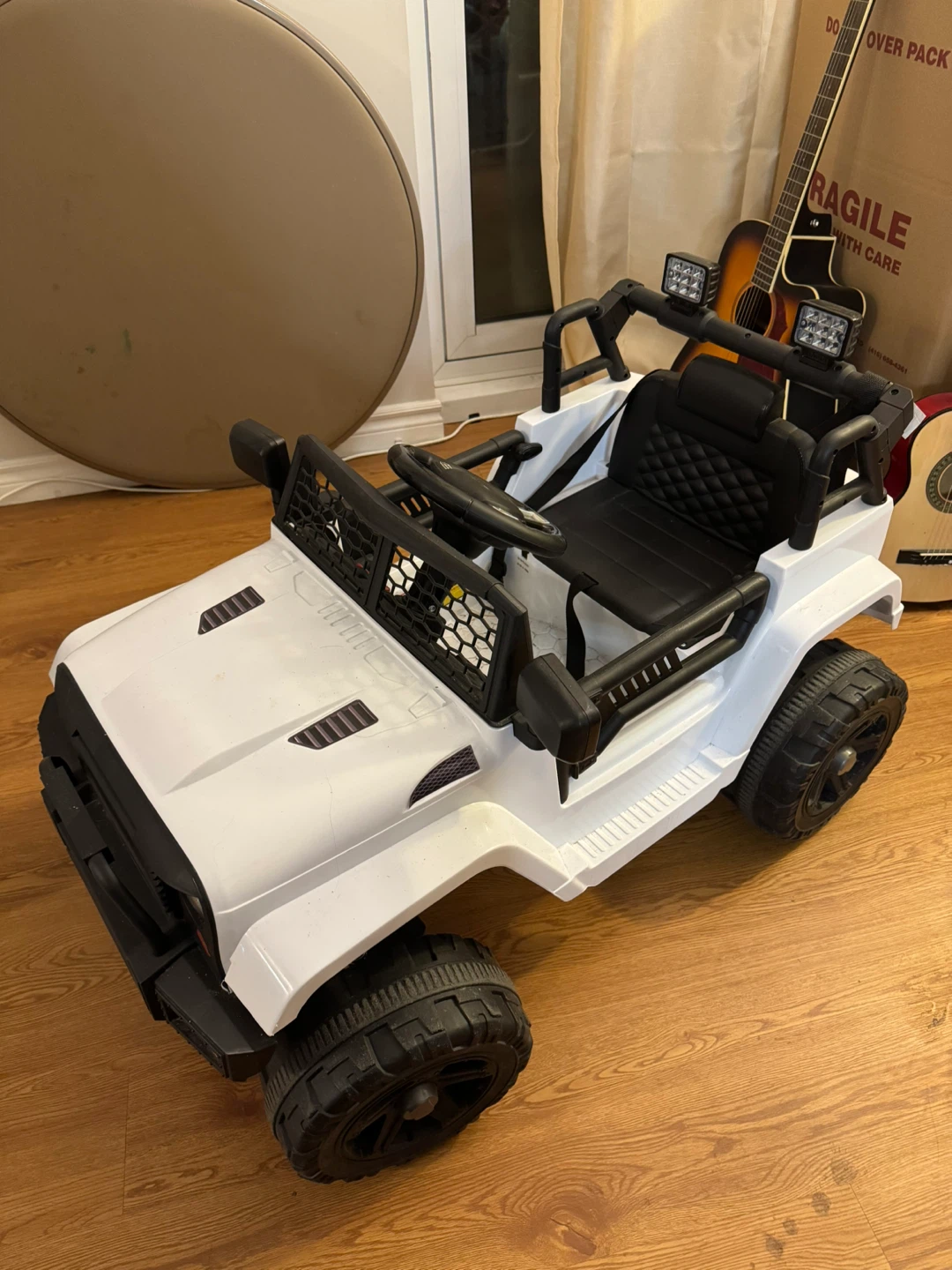 White Kids Ride-On Jeep - photo 3