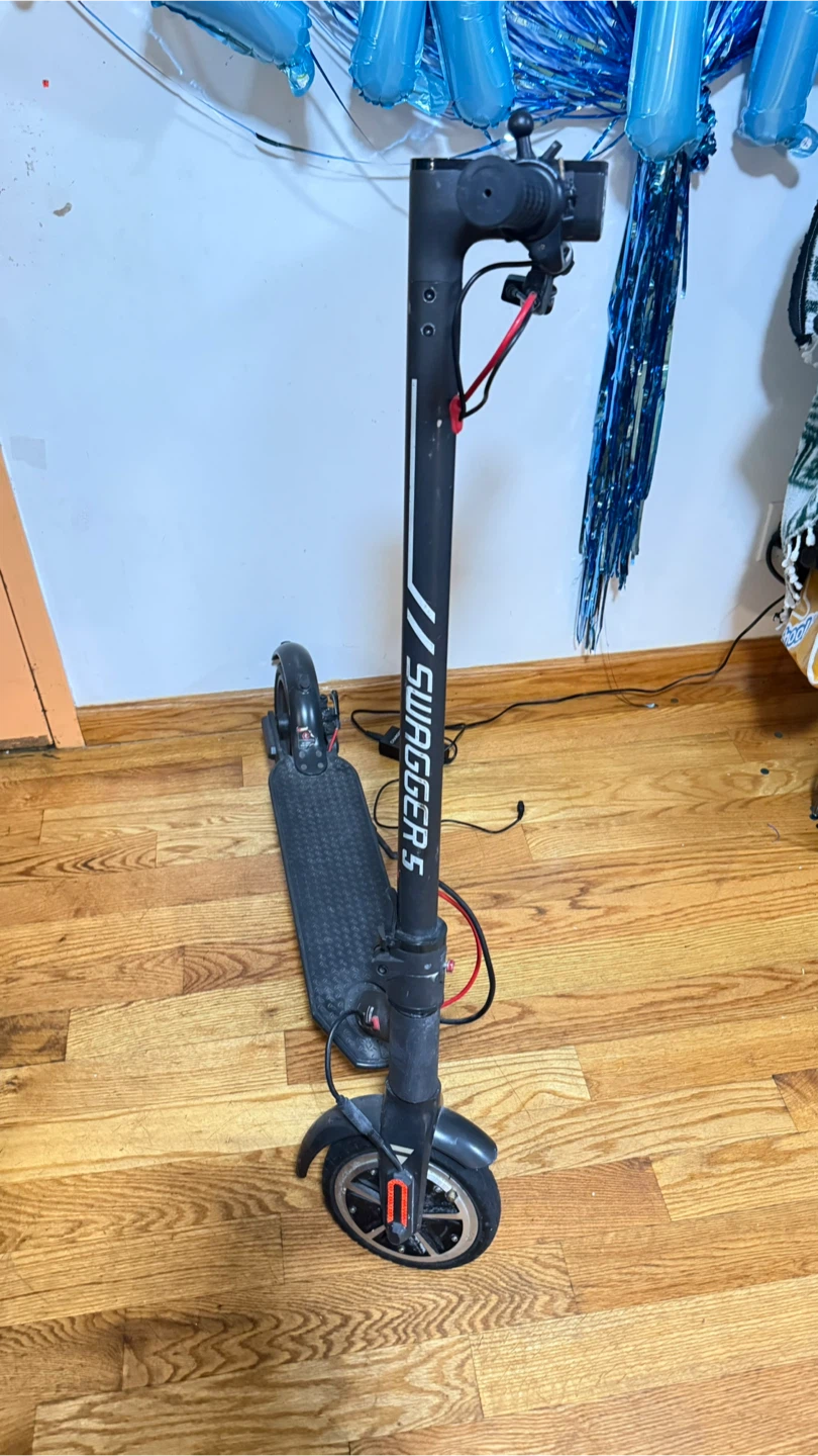 Hover-1 Swagger 5 Electric Scooter