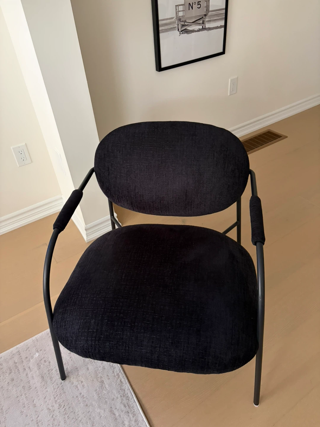 Black Upholstered Accent Chair - photo 3