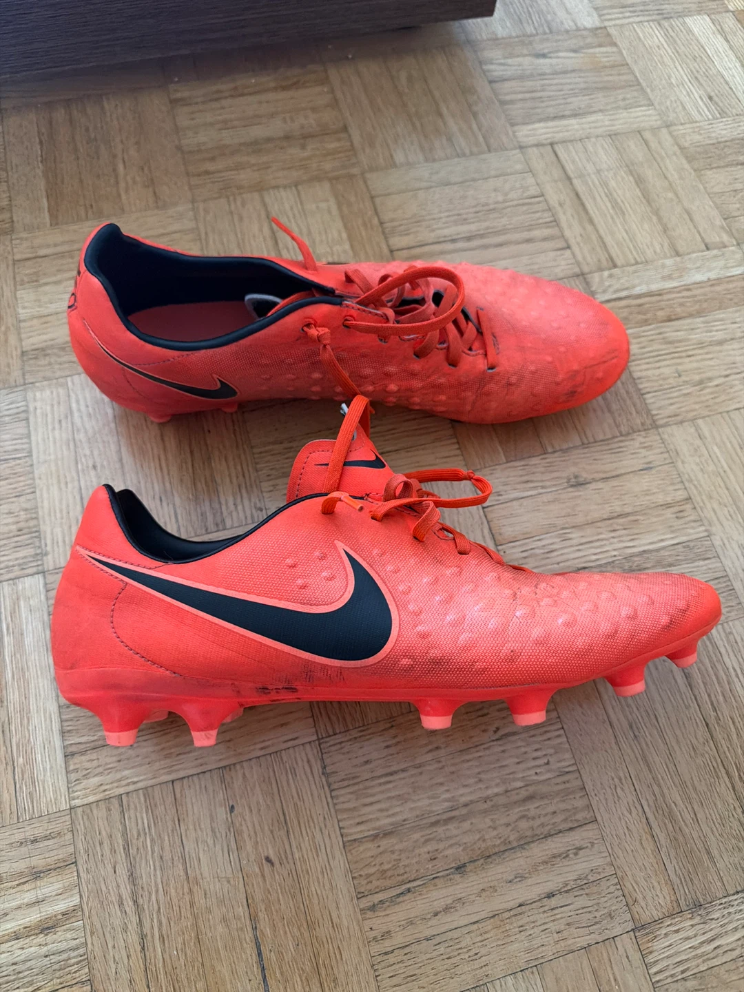 Size 13 Nike Magista Onda FG Soccer Cleats - Orange