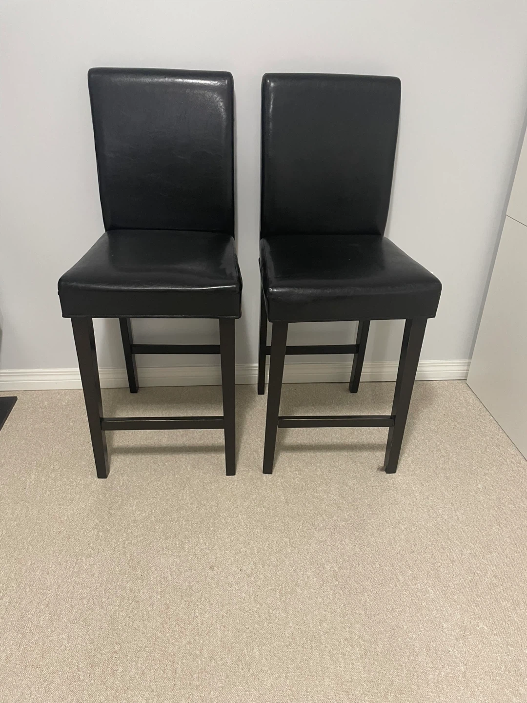 Set of 2 Black Faux Leather Bar Stools