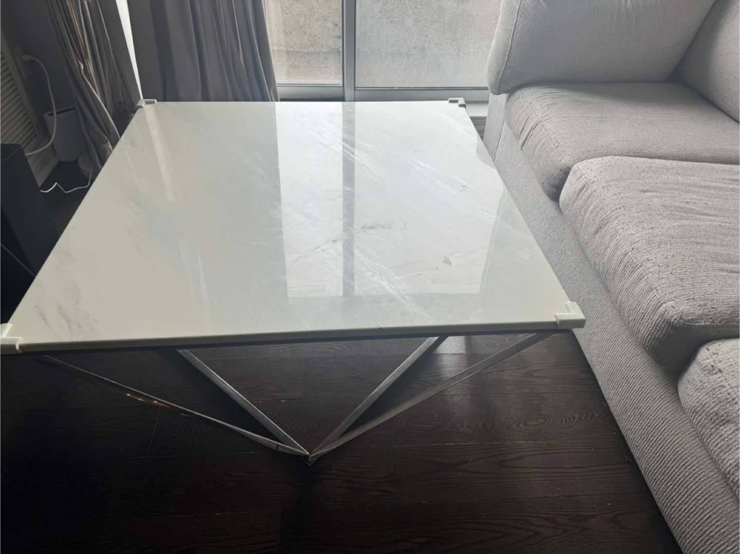 White Coffee Table with Chrome Base - photo 3