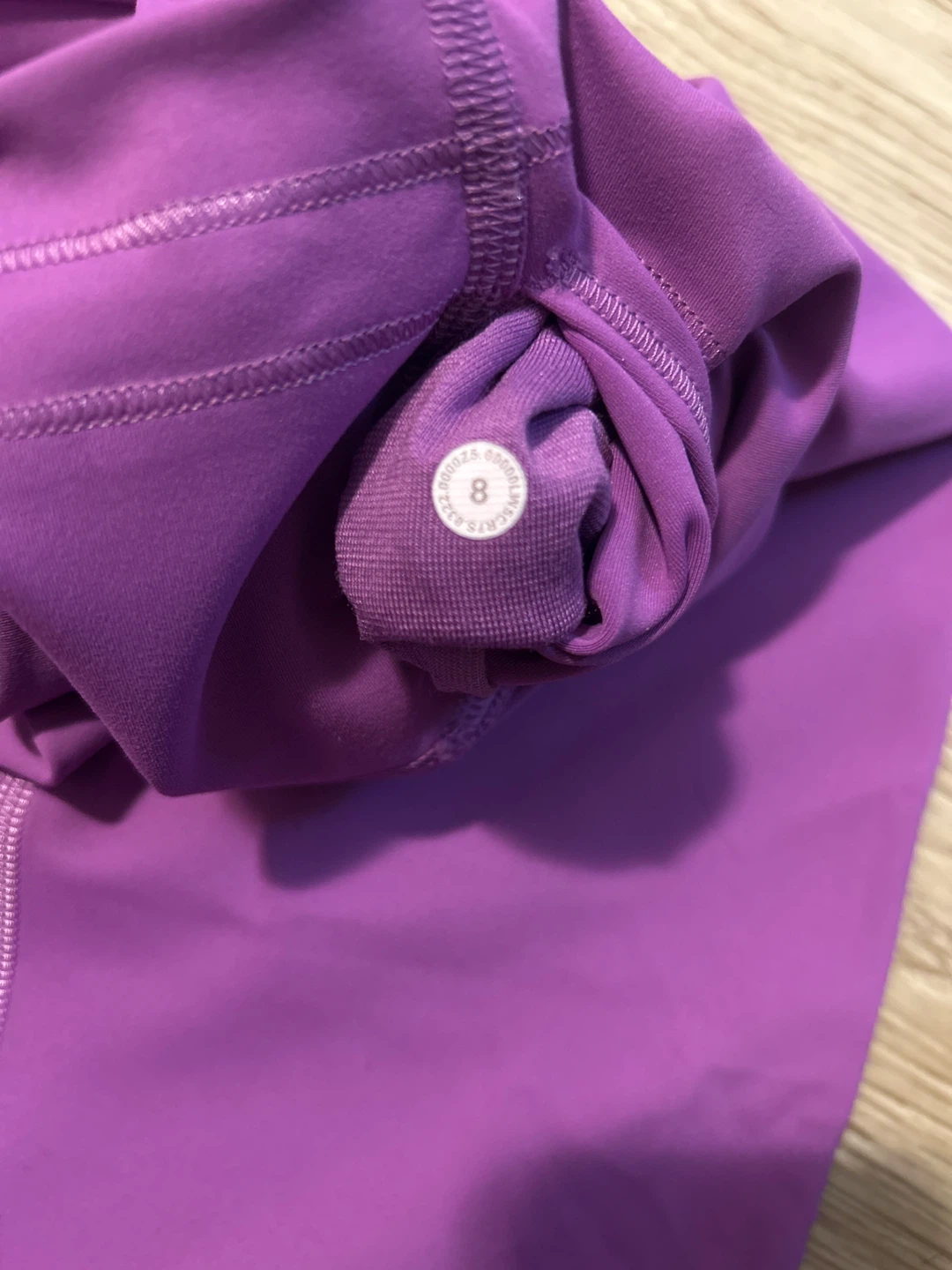 Lululemon Purple Capris - Size 8 - photo 3