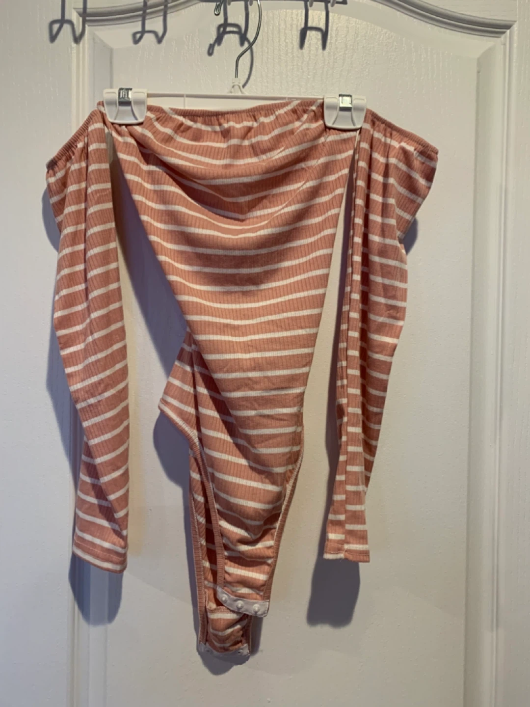 NEW Striped Off-the-Shoulder Bodysuit size XS - photo 5