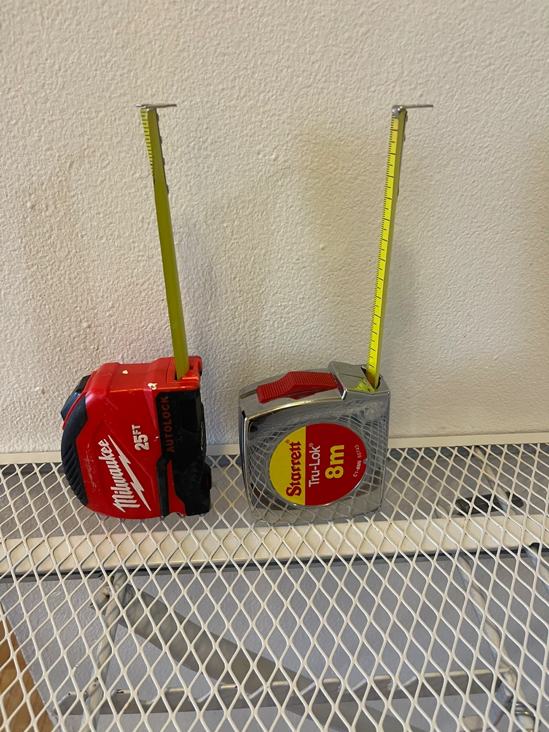 Milwaukee & Starrett Tape Measures - photo 2