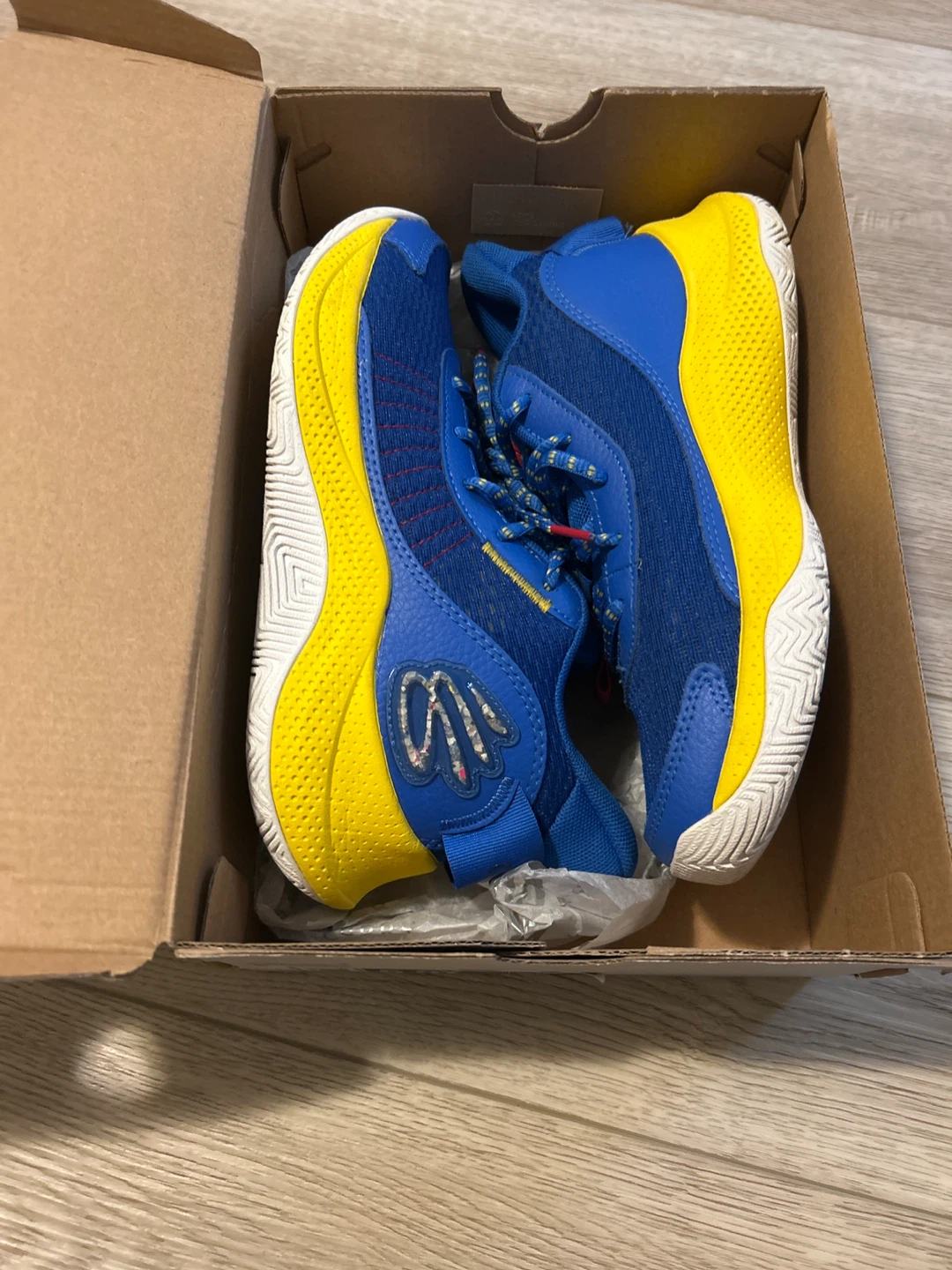 Under Armour GS Curry 3Z7 Blue/Yellow Youth Shoes Size 5.5Y