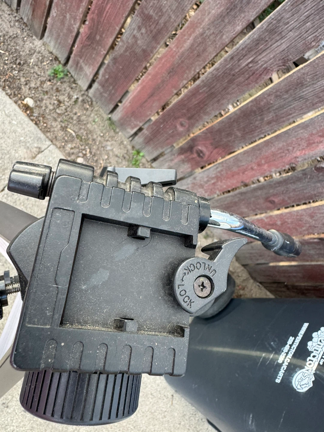 Opus Tripod with Dyna-Glide Fluid Pan Head - photo 5
