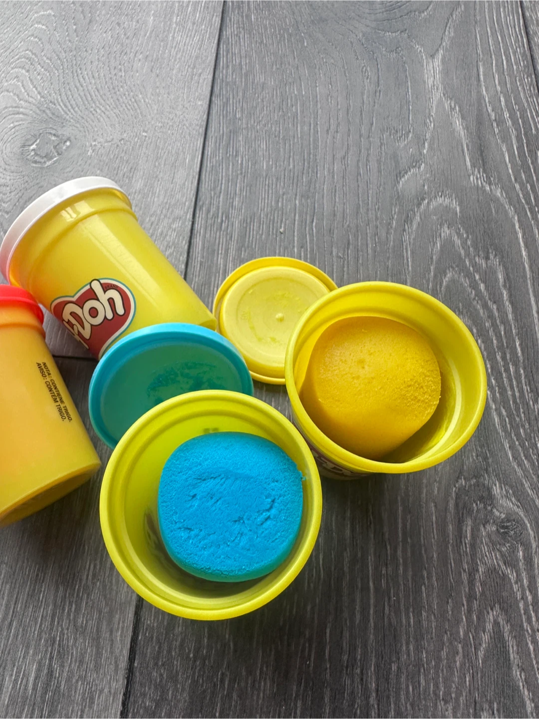 $2 for ALL - NEW Play-Doh 4 Pack Assorted Colors - photo 2