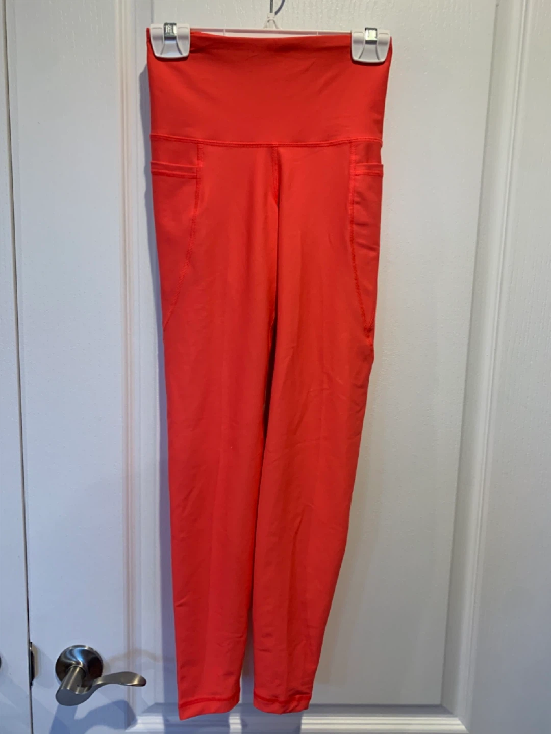Old Navy Active High-Rise Go-Dry Leggings XS - photo 2