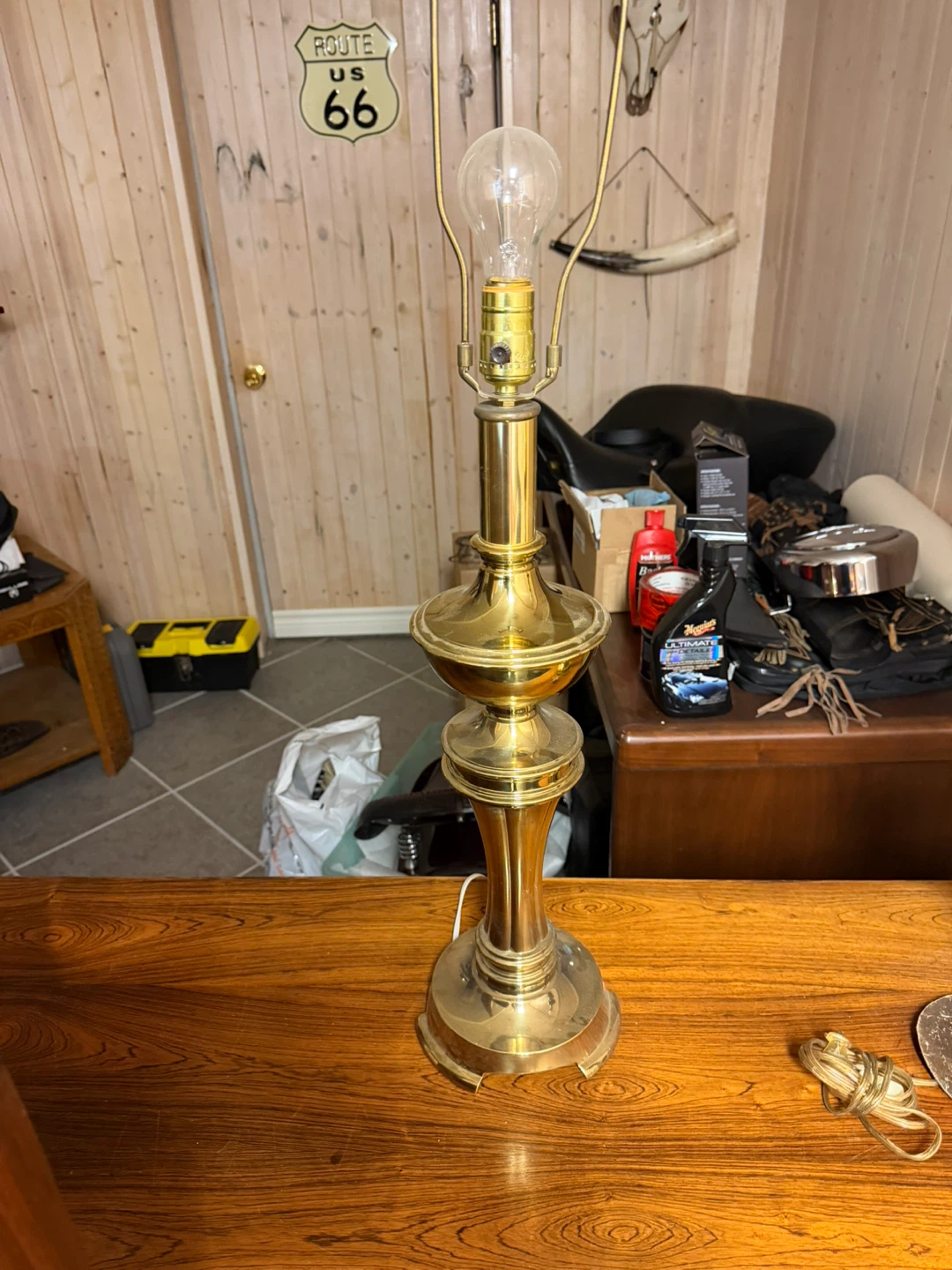 Pair of Vintage Brass Table Lamps with Cream Pleated Shades - photo 2