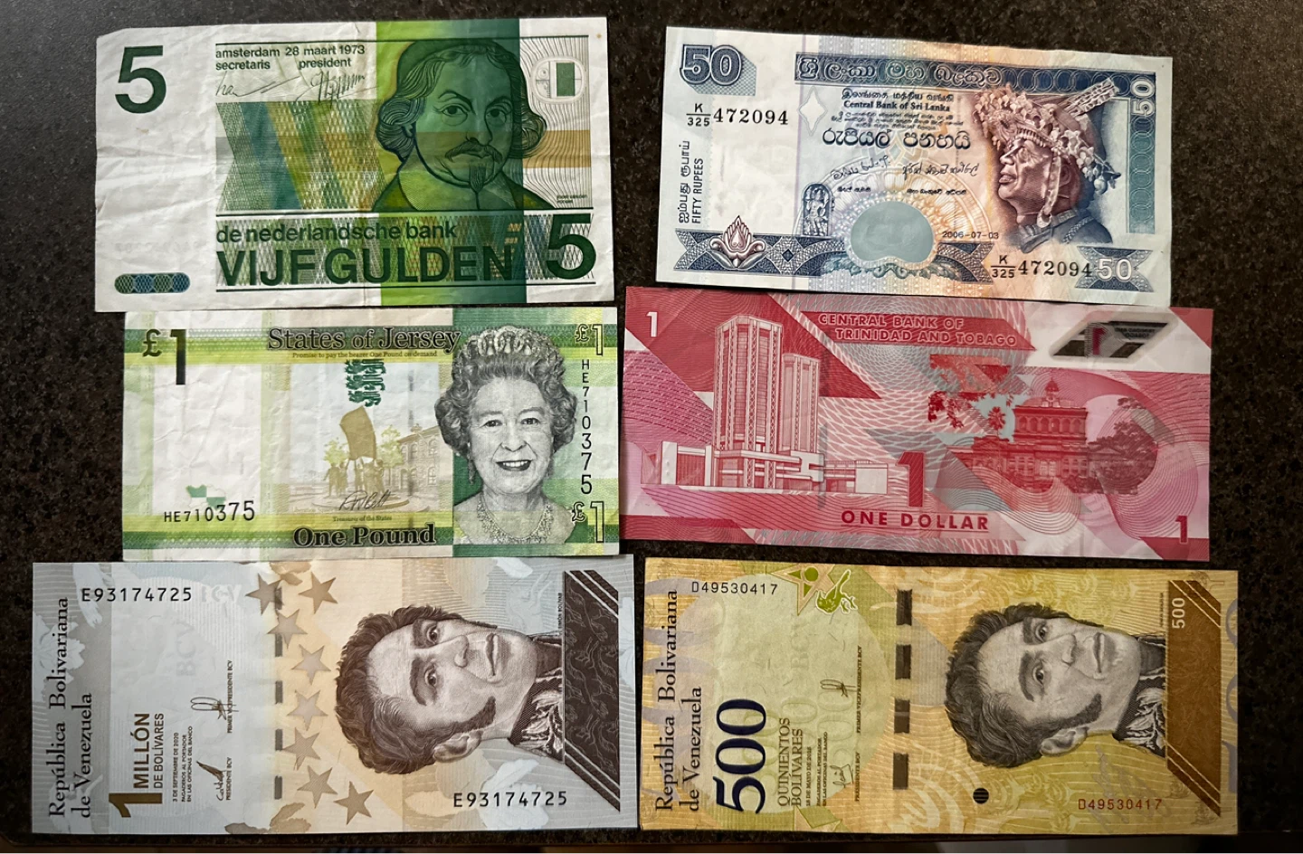 International Banknotes Collection - photo 2