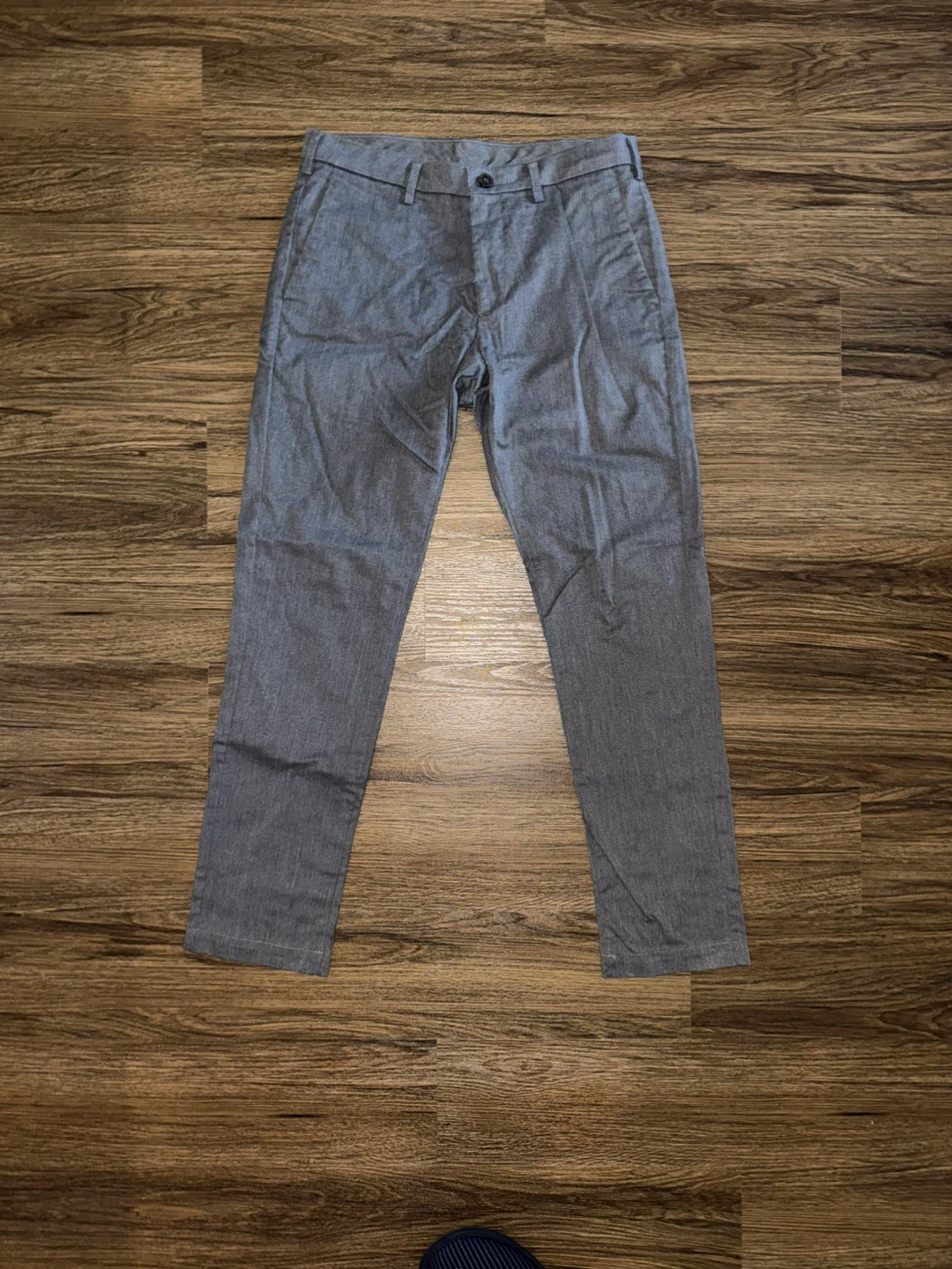 Uniqlo Men’s Grey Dress Pants - photo 2