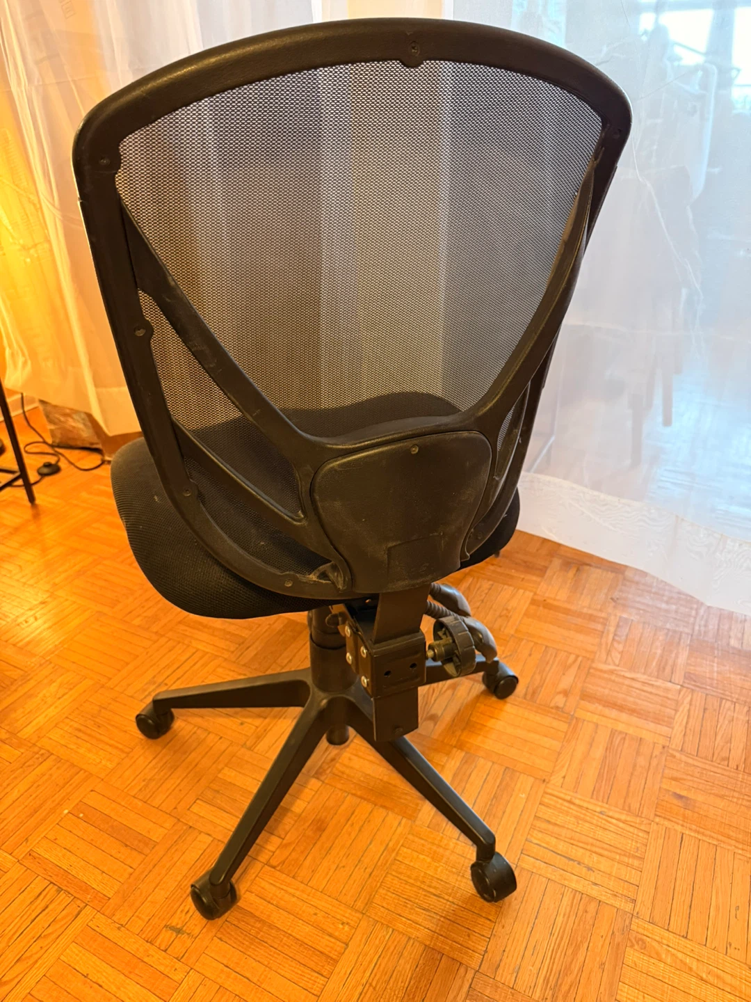 Used Black Mesh Office Chair - photo 3