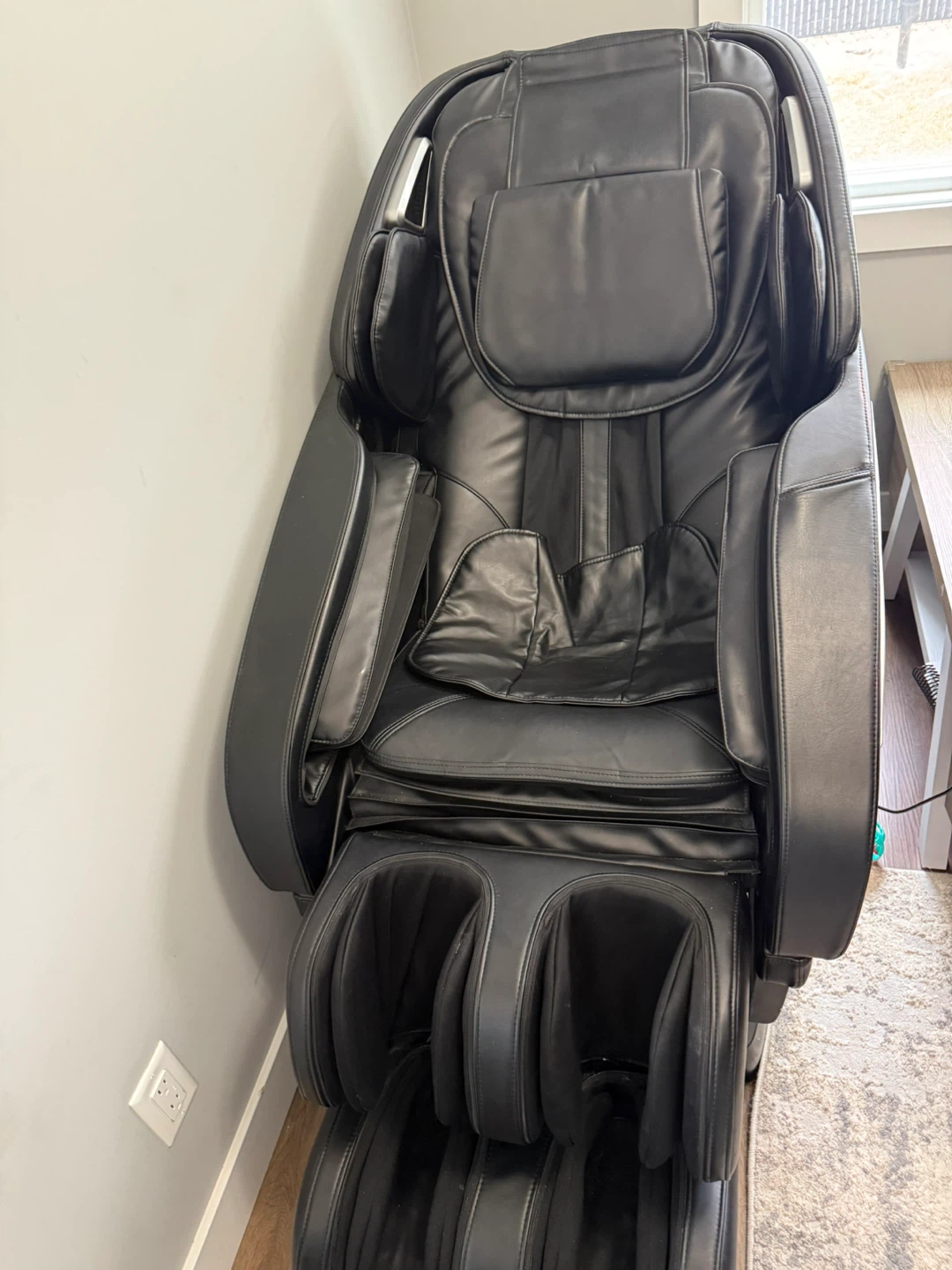 Deluxe Multi-functional Massage Chair RT6036 - photo 3