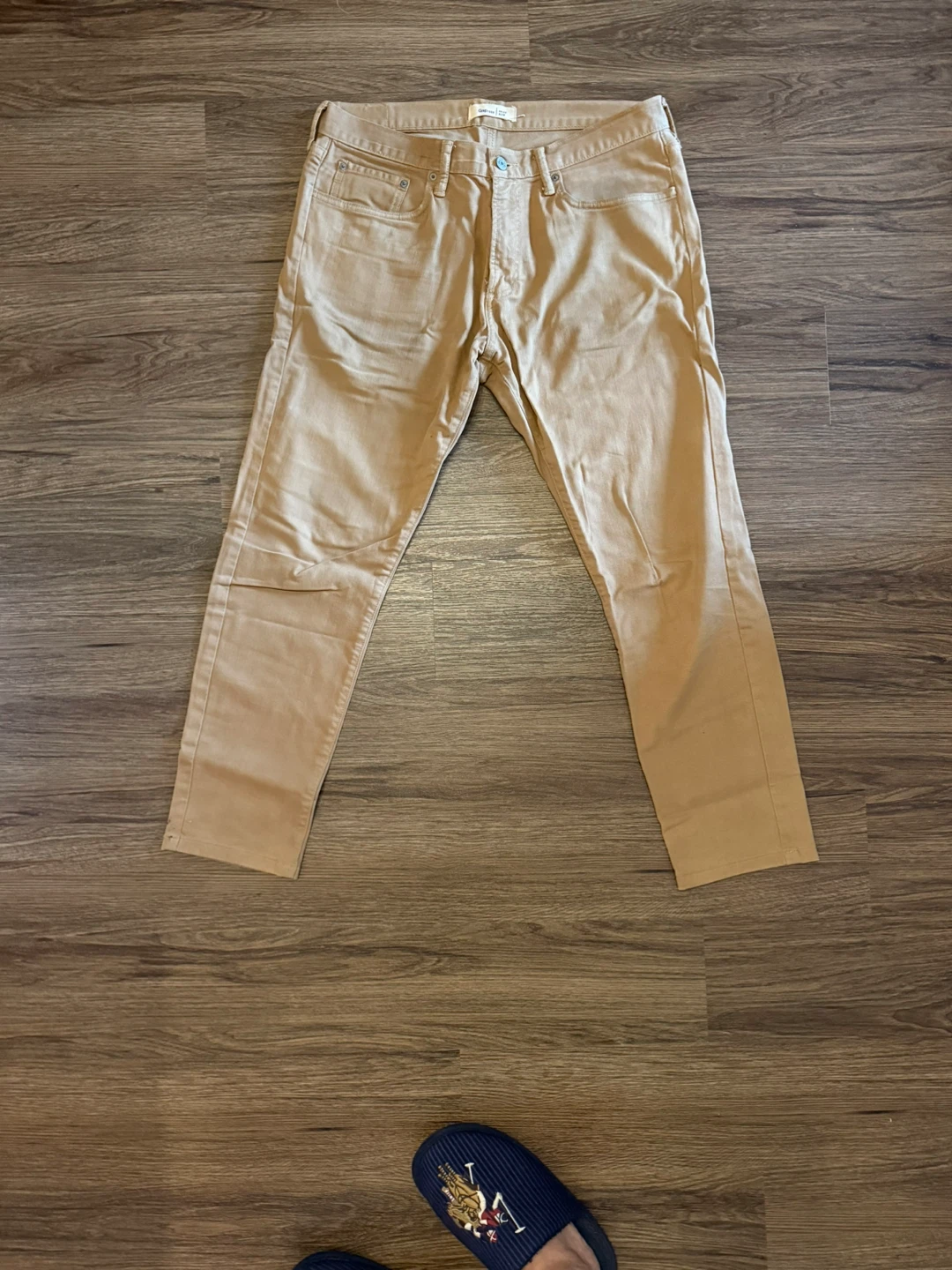 Tan Chinos - Gap