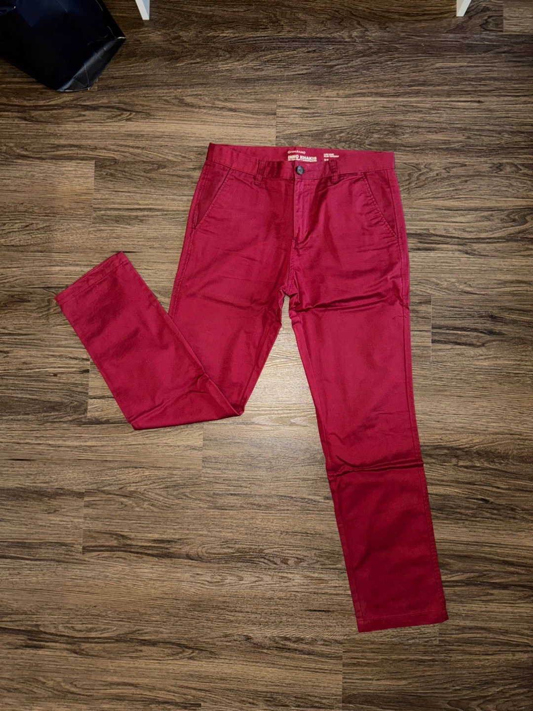 GIORDANO INNO KHAKIS Low Rise Slim Tapered Pants - photo 2