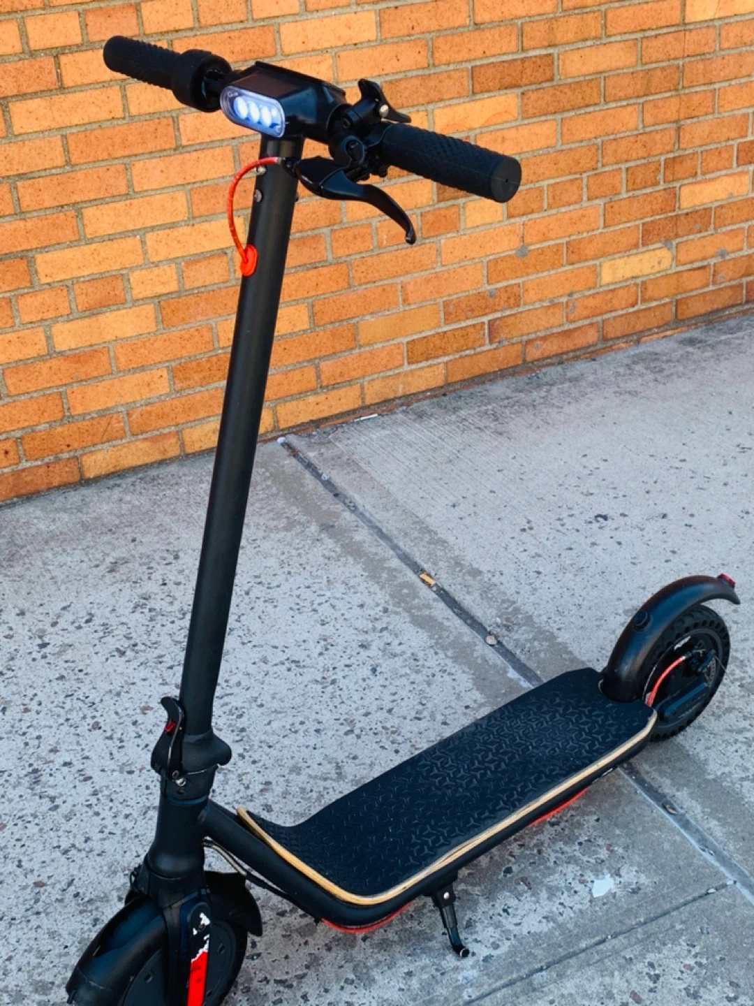 Roaming Soul Electric Scooter