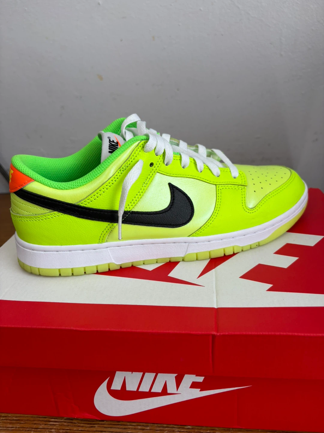 Nike Dunk Low Sneakers (Multiple Colorways)