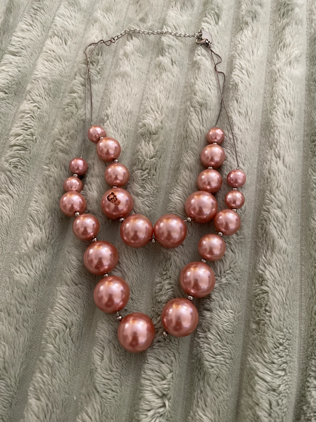 Chunky Faux Pearl Necklace