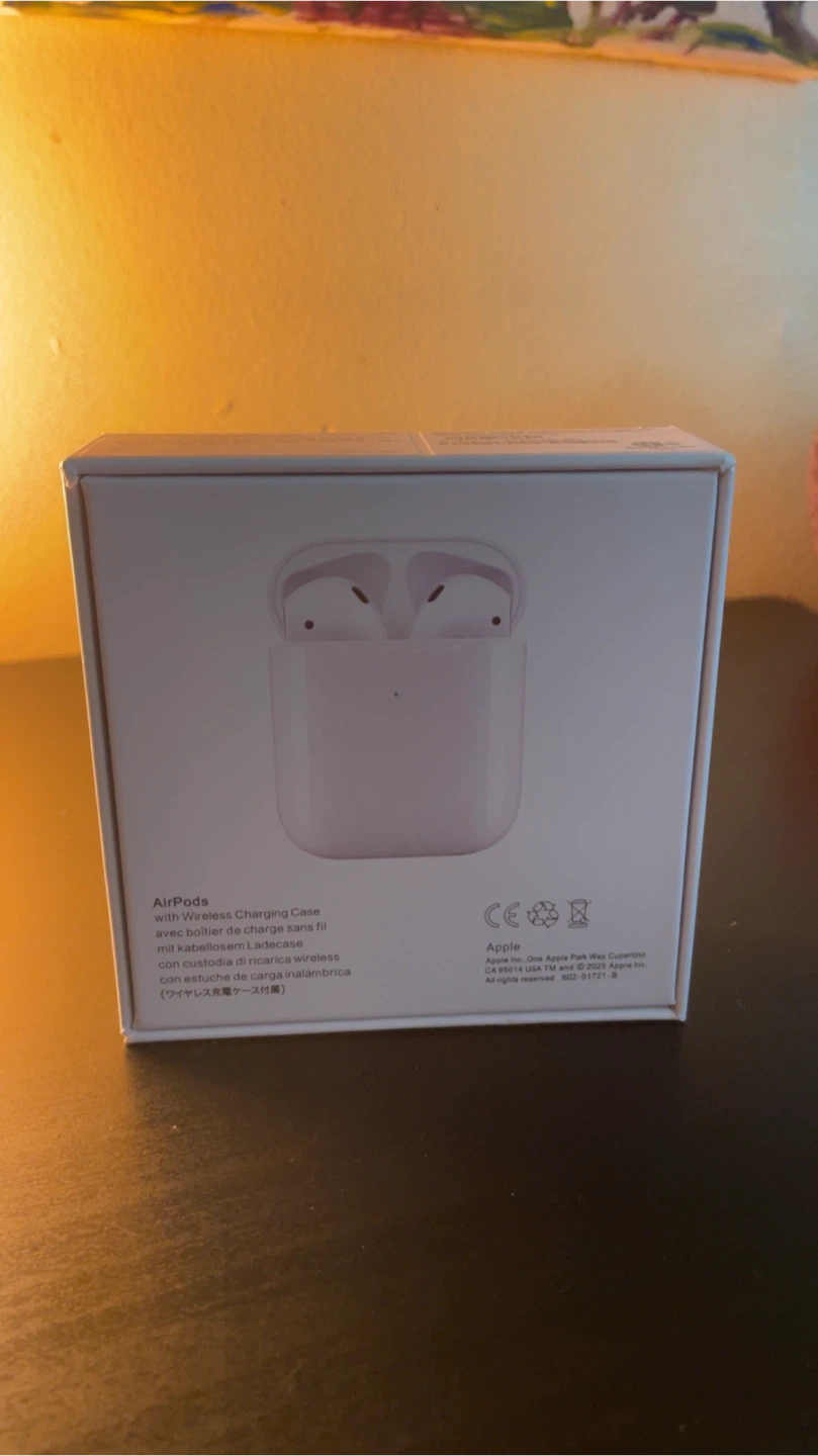 AirPods 2nd generation - photo 2