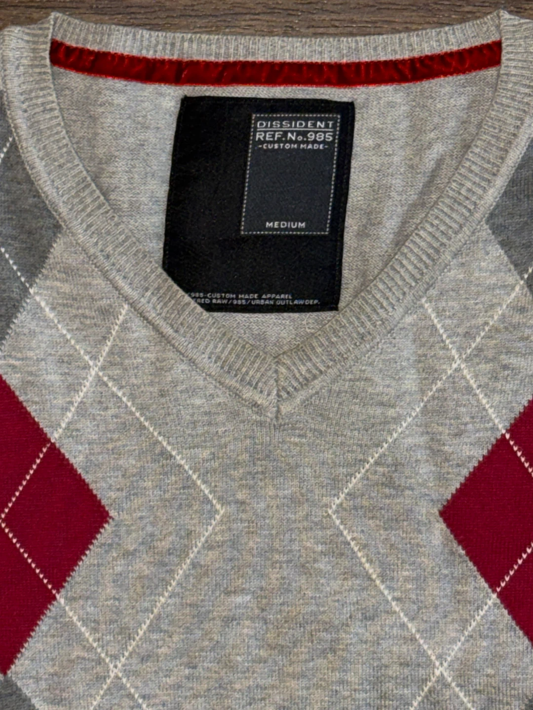 DISSIDENT Argyle V-Neck Sweater - Medium - photo 5