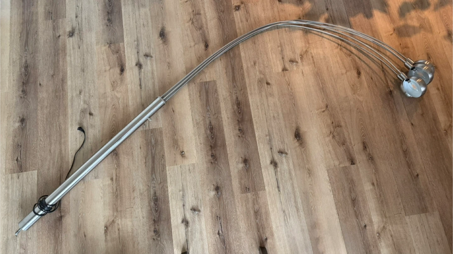 Dimmable Floor Lamp with 5 LED Lights ~ free